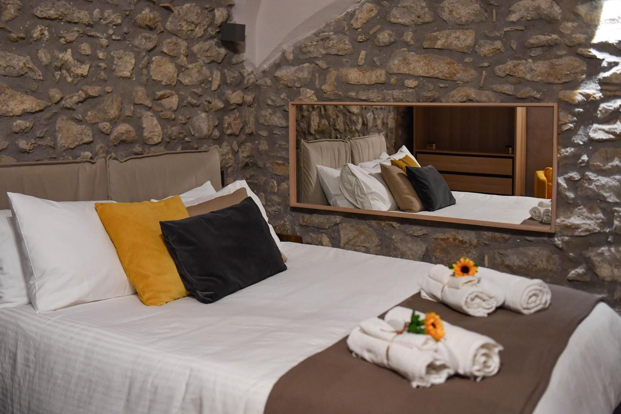 Hotel Vicolo72 Calitri Exterior foto